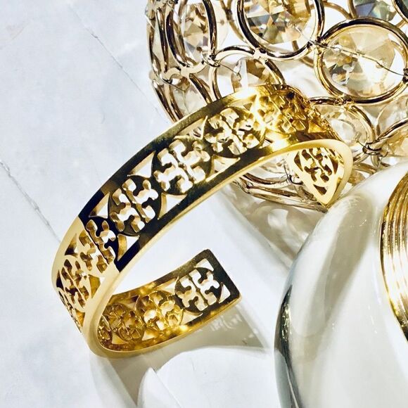 TORY BURCH OPEN BRACELET CUFF 18K GOLD/BRASS - Picture 2 of 9